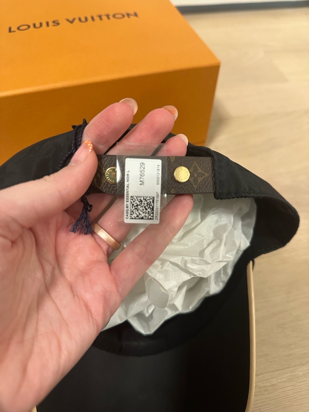NWT Louis Vuitton Get Ready Cap in black - Picture 2 of 8